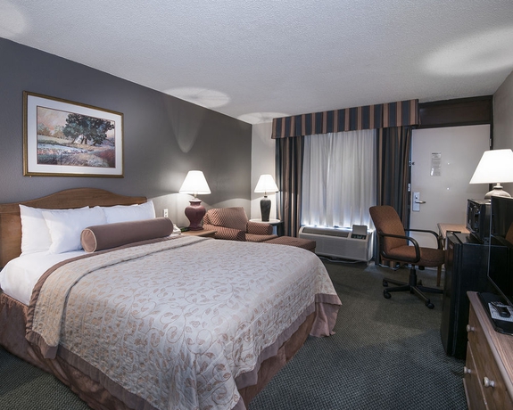 Imagen de la habitación del Hotel Oyo Monroe La I-20. Foto 2