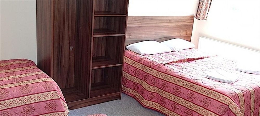 Imagen de la habitación del Hotel Oyo National. Foto 7