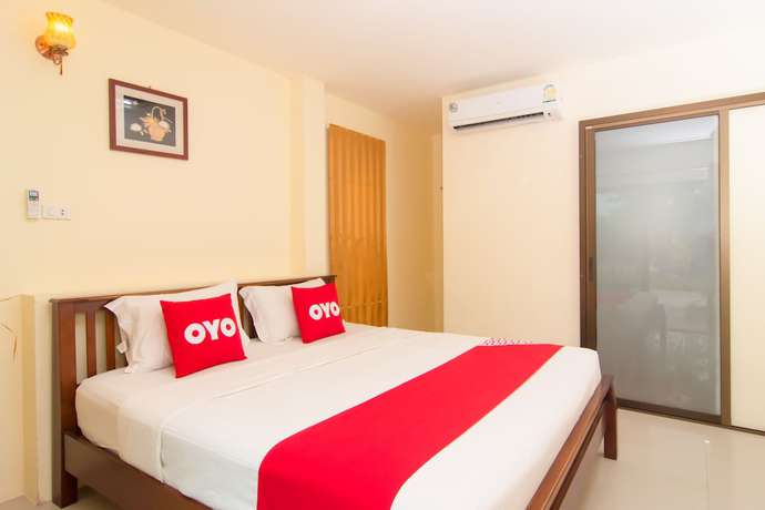 Imagen de la habitación del Hotel Oyo Nawang Resort. Foto 5