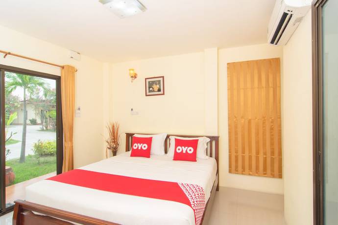 Imagen de la habitación del Hotel Oyo Nawang Resort. Foto 13
