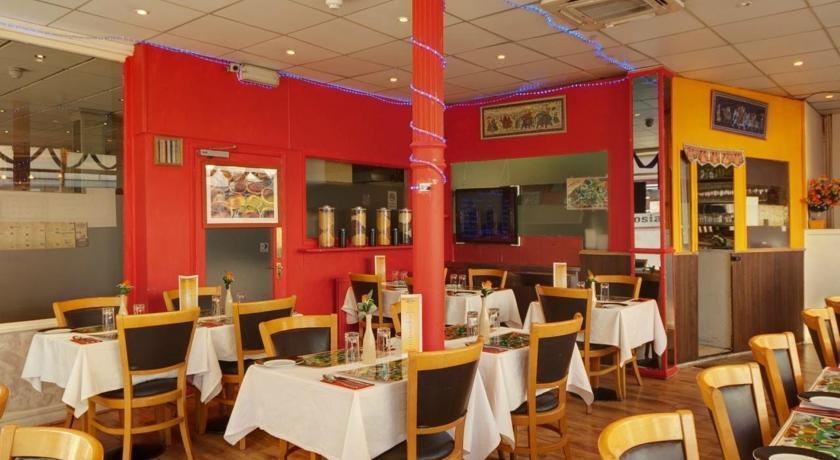 Imagen general del Hotel Oyo New Dome. Foto 4