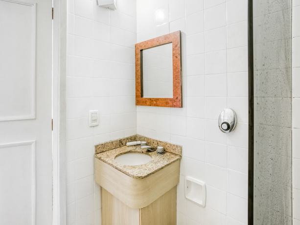 Imagen de la habitación del Hotel Oyo Nobs, S&atilde;o Jo&atilde;o De Meriti. Foto 3