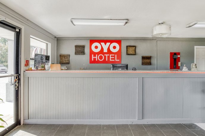 Imagen de los interiores del Hotel Oyo Pineville La Hwy 165. Foto 16