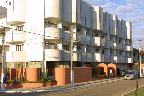 Imagen general del Hotel Oyo Pousada Caravelas Lusitanas. Foto 2