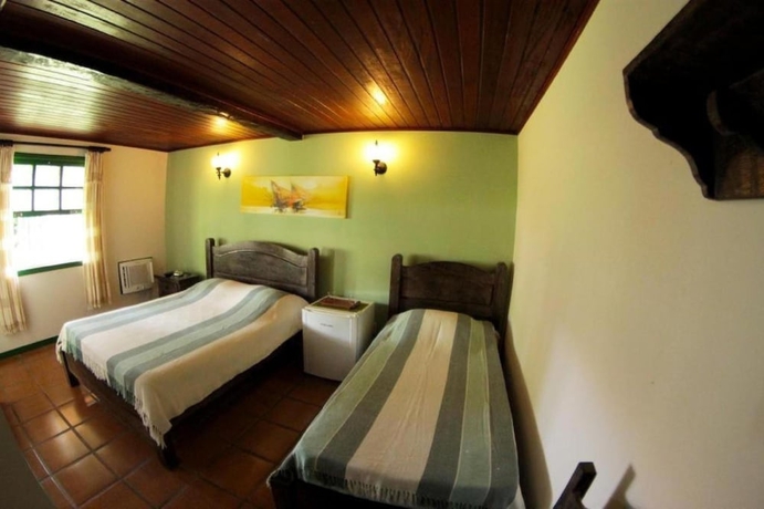 Imagen de la habitación del Hotel Oyo Pousada Do Wagner, Rio Das Ostras. Foto 11
