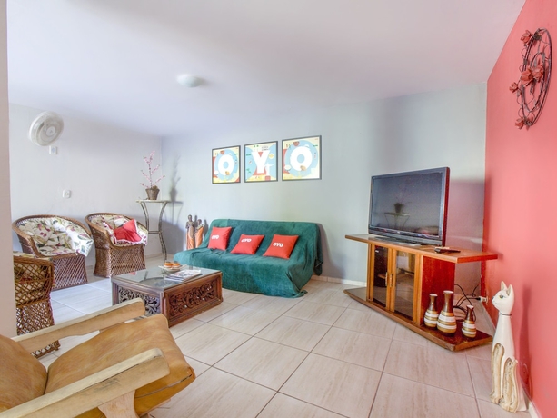 Imagen de los interiores del Hotel Oyo Pousada Recanto Shangrilá, Jardim Excelcior,. Foto 18