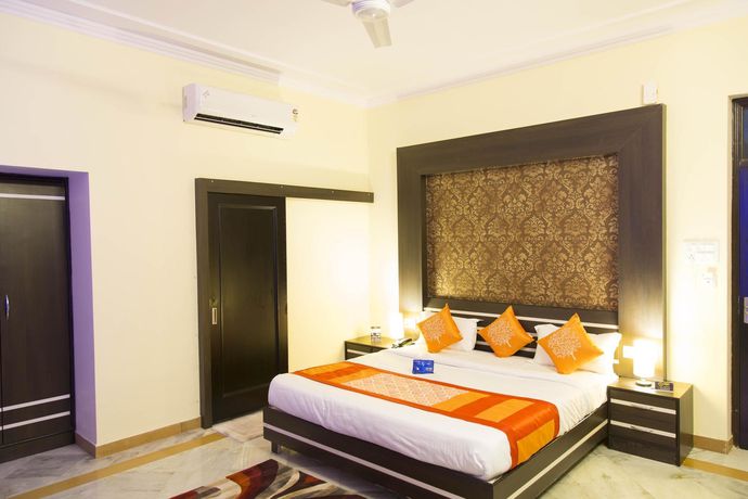 Imagen de los exteriores del Hotel Oyo Premium Shyam Nagar. Foto 9