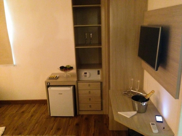 Imagen de la habitación del Hotel Oyo Rede 1. Foto 6