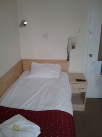 Imagen del bar/restaurante del Hotel Oyo Star , South Leicester. Foto 4