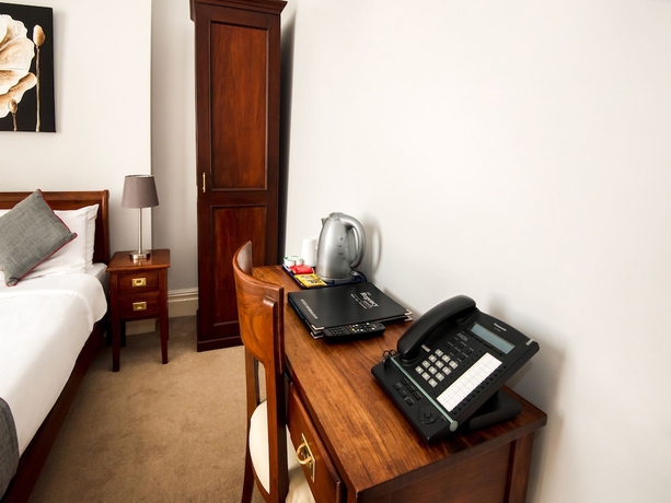 Imagen de la habitación del Hotel Oyo The Regency, Clifton Bristol. Foto 4