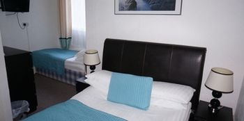 Imagen de la habitación del Hotel Oyo The Shores. Foto 14