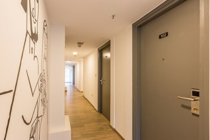 Imagen de los interiores del Hotel Oyo Townhouse 019 Jayanagar. Foto 16