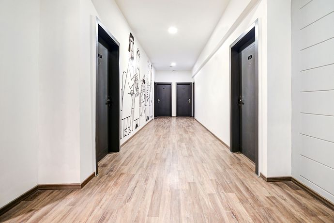 Imagen de los interiores del Hotel Oyo Townhouse 030 Ashram Road Ahmedabad. Foto 16