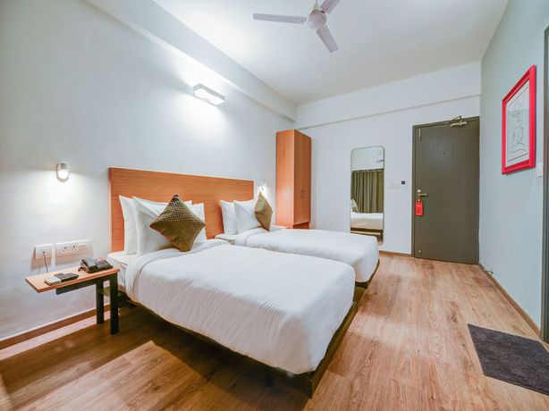 Imagen de la habitación del Hotel Oyo Townhouse 030 Ashram Road Ahmedabad. Foto 10