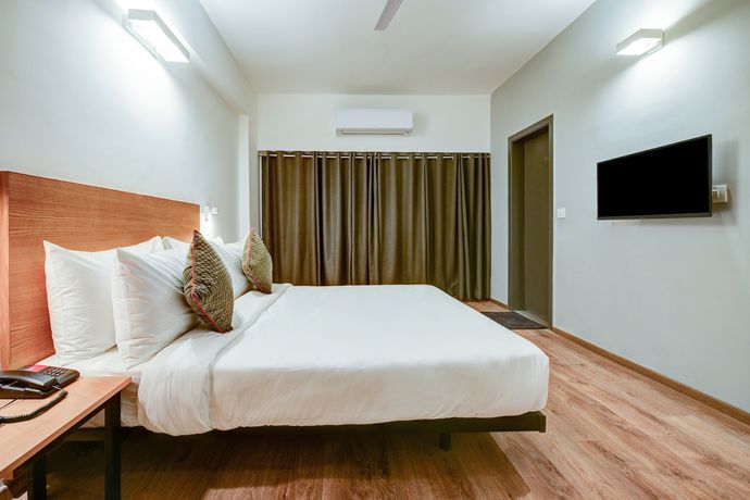 Imagen general del Hotel Oyo Townhouse 030 Ashram Road Ahmedabad. Foto 1