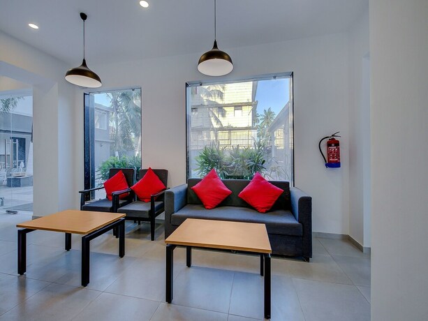 Imagen de los interiores del Hotel Oyo Townhouse 041 Calangute. Foto 16