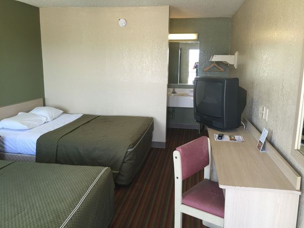 Imagen de la habitación del Hotel Oyo Tucson Downtown, Tucson. Foto 9