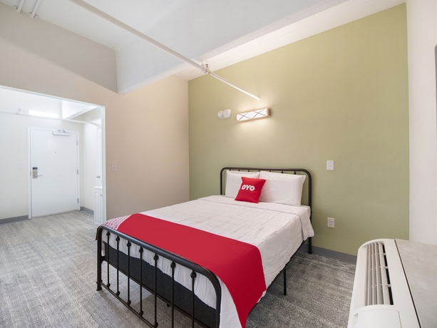 Imagen de la habitación del Hotel Oyo and Apartments Houston Galleria. Foto 2