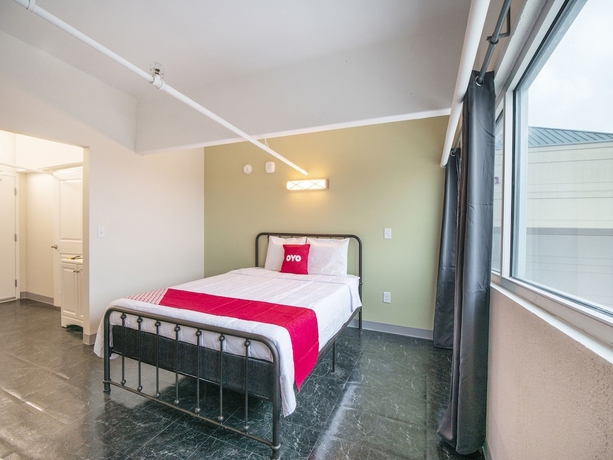 Imagen de la habitación del Hotel Oyo and Apartments Houston Galleria. Foto 15