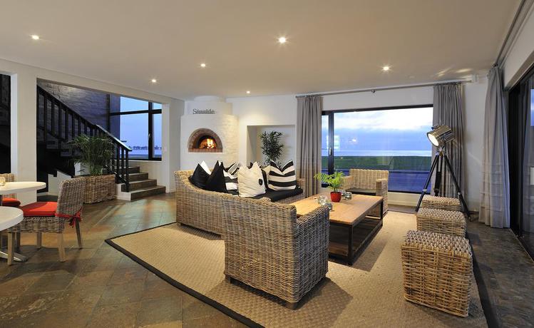 Imagen de los interiores del Hotel Oyster Box Guesthouse. Foto 10