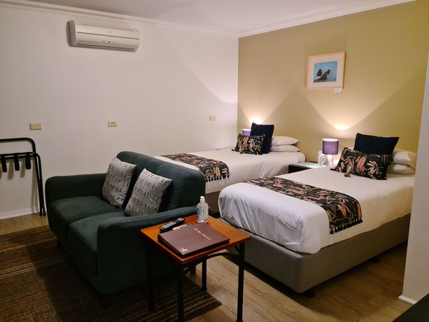 Imagen de la habitación del Hotel Oyster Cove Chalet. Foto 9