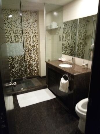 Imagen general del Hotel Oyster. Foto 4