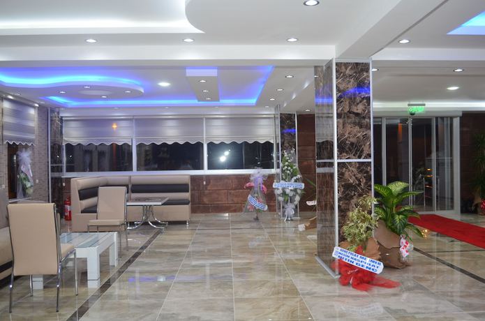 Imagen de los interiores del Hotel Oz Cavusoglu. Foto 17