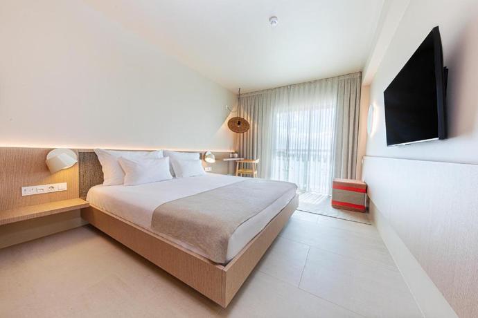 Imagen de la habitación del Hotel Ozadi Altura Beach Resort. Foto 5