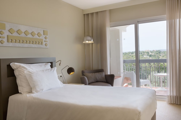 Imagen de la habitación del Hotel Ozadi Tavira. Foto 14