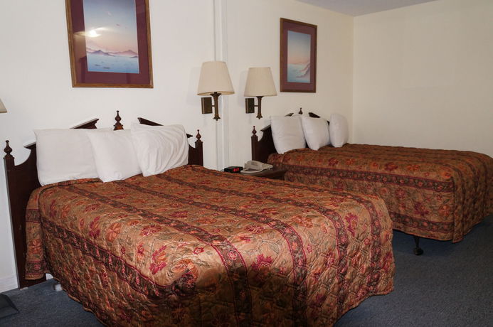 Imagen de la habitación del Hotel Ozark Inn and Suites. Foto 6