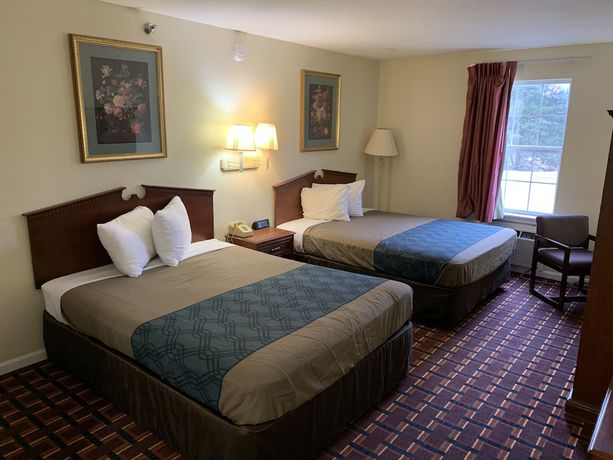 Imagen de la habitación del Hotel Ozark Inn and Suites, Osage Beach. Foto 4