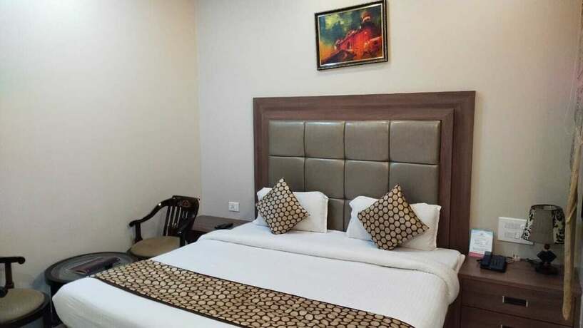 Imagen general del Hotel Ozas Grand. Foto 16