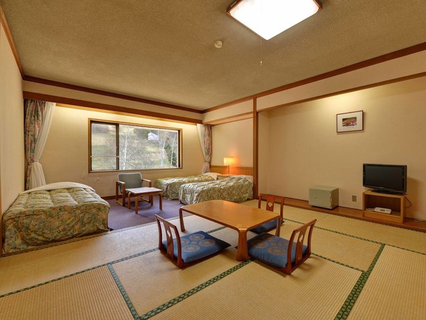 Imagen de la habitación del Hotel Oze Iwakura Resort. Foto 13