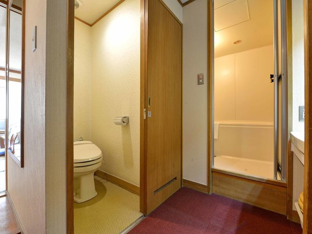 Imagen de la habitación del Hotel Oze Iwakura Resort. Foto 17