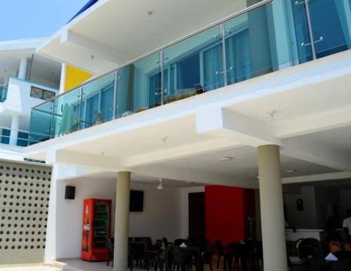 Imagen general del Hotel Ozeano. Foto 2