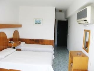 Imagen de la habitación del Hotel Ozka. Foto 6