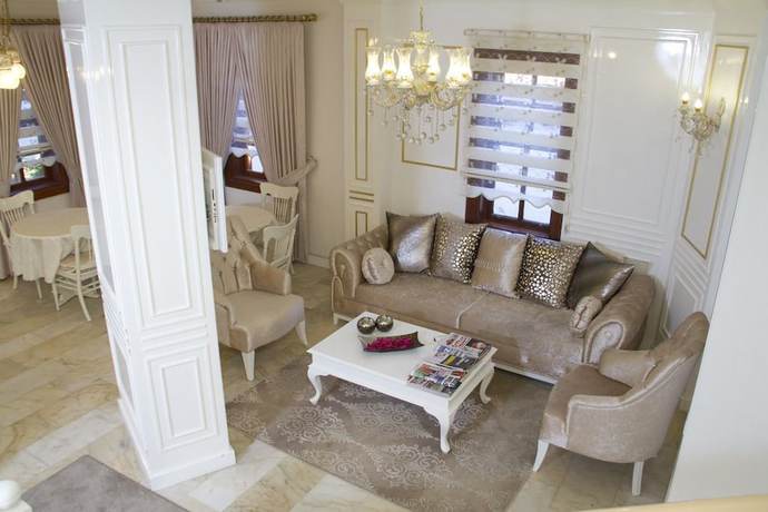 Imagen de los interiores del Hotel Ozkavak Hotel Kaleici. Foto 17