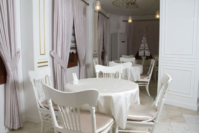 Imagen de los interiores del Hotel Ozkavak Hotel Kaleici. Foto 19