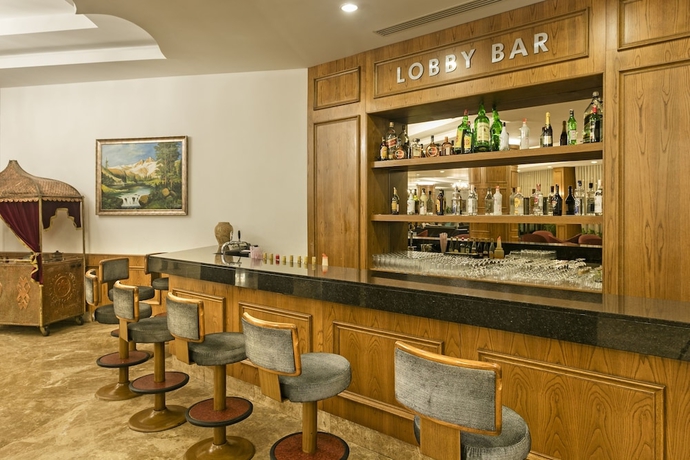 Imagen del bar/restaurante del Hotel Ozkaymak Select. Foto 3