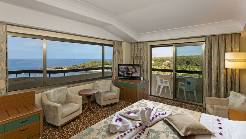 Imagen de la habitación del Hotel Ozkaymak Select. Foto 9