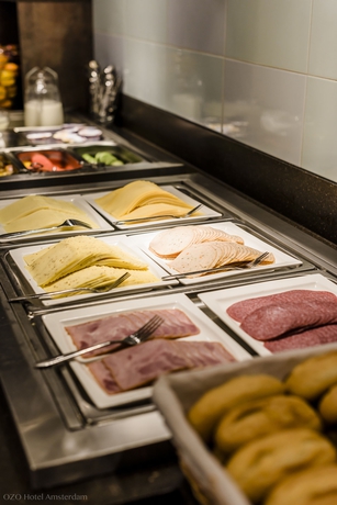 Imagen del bar/restaurante del Hotel Ozo Hotels Arena Amsterdam. Foto 5