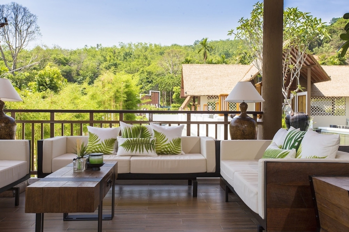 Imagen de los interiores del Hotel Ozone Villa. Foto 19