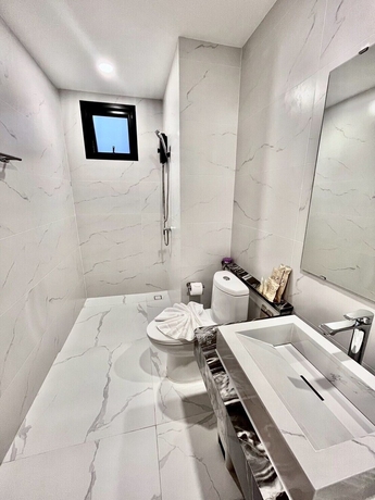Imagen de la habitación del Hotel Ozone hotel khhanom. Foto 15