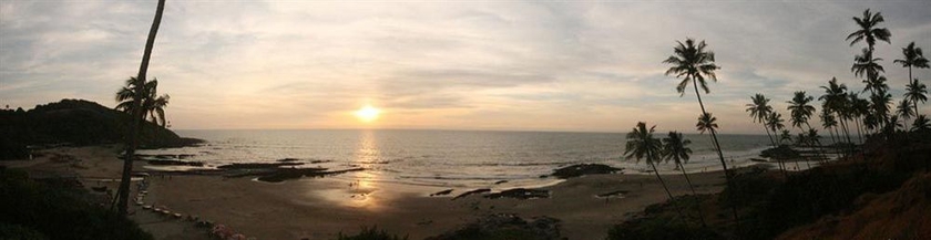 Imagen de los exteriores del Hotel Ozran Heights Beach Resort. Foto 8