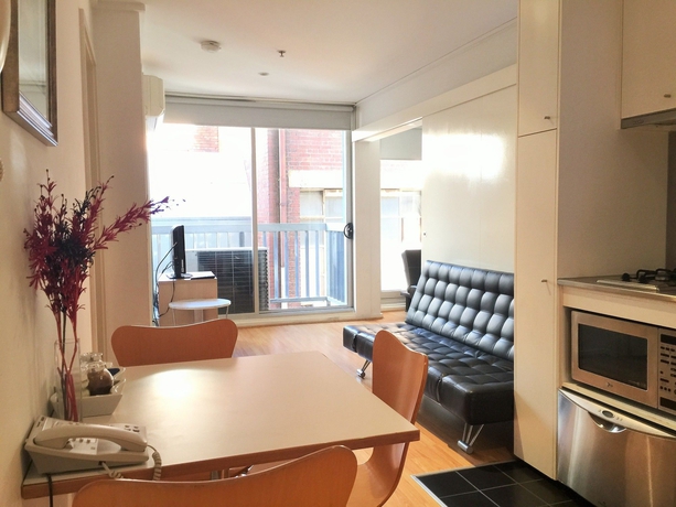 Imagen de los interiores del Hotel Ozstays Katz Apartments. Foto 10