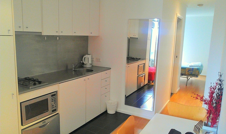 Imagen de la habitación del Hotel Ozstays Katz Apartments. Foto 5