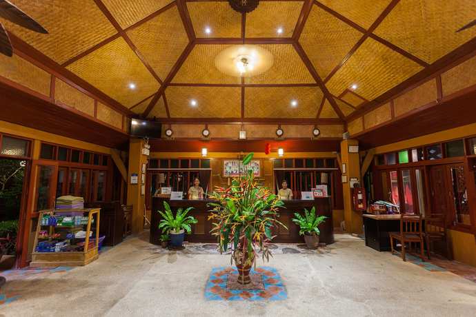 Imagen de los interiores del Hotel P. P. Erawan Palms Resort. Foto 29