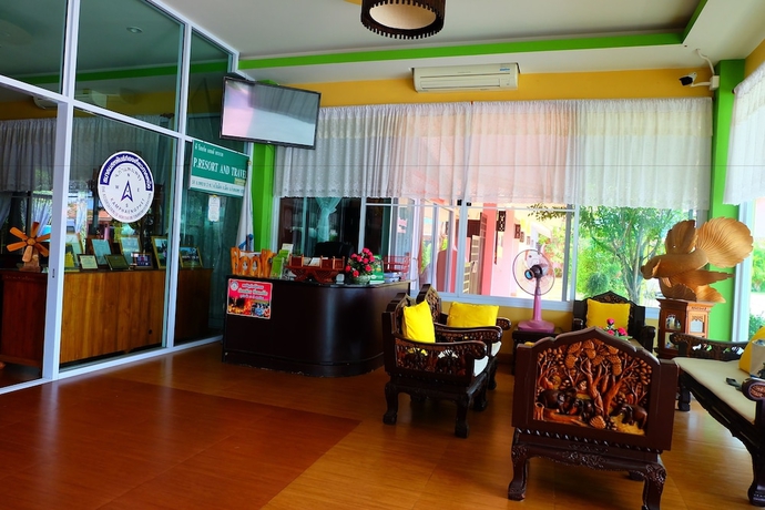 Imagen de los interiores del Hotel P Paradise. Foto 18