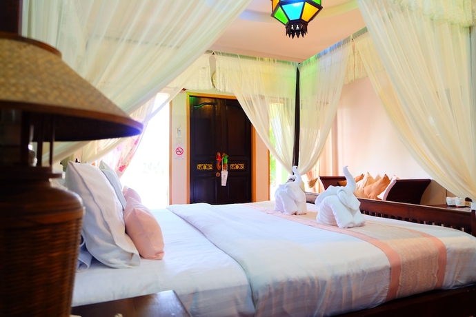 Imagen de la habitación del Hotel P Paradise. Foto 14