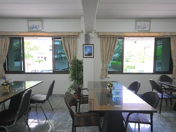 Imagen del bar/restaurante del Hotel P Park Residence Charansanitwong. Foto 3